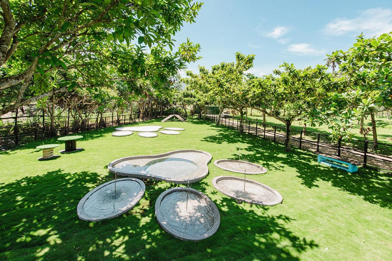 Promisedland Resort & Lagoon Shoufeng Εξωτερικό φωτογραφία The Children's Garden