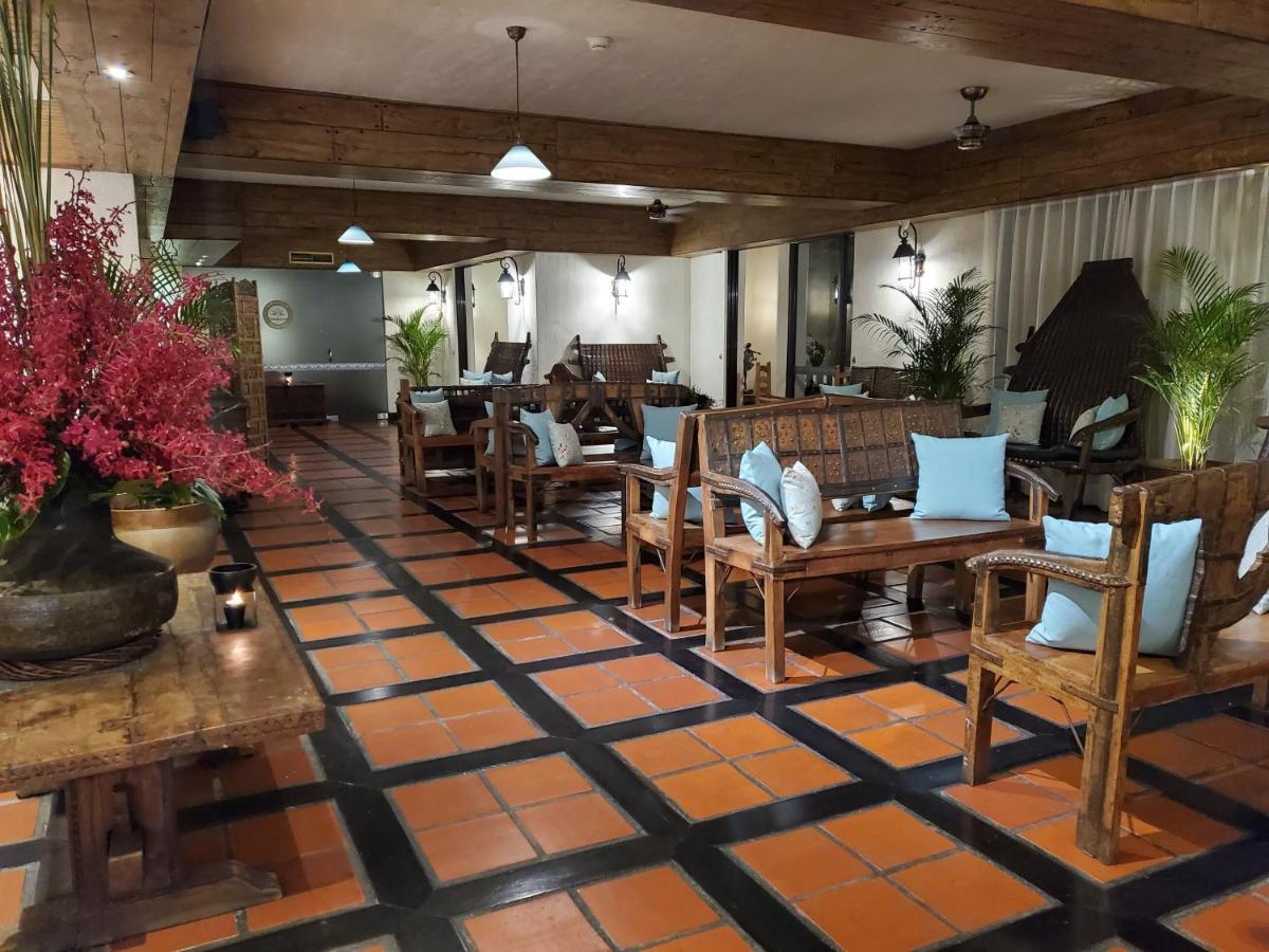 Promisedland Resort & Lagoon Shoufeng Εξωτερικό φωτογραφία The lobby of the hotel