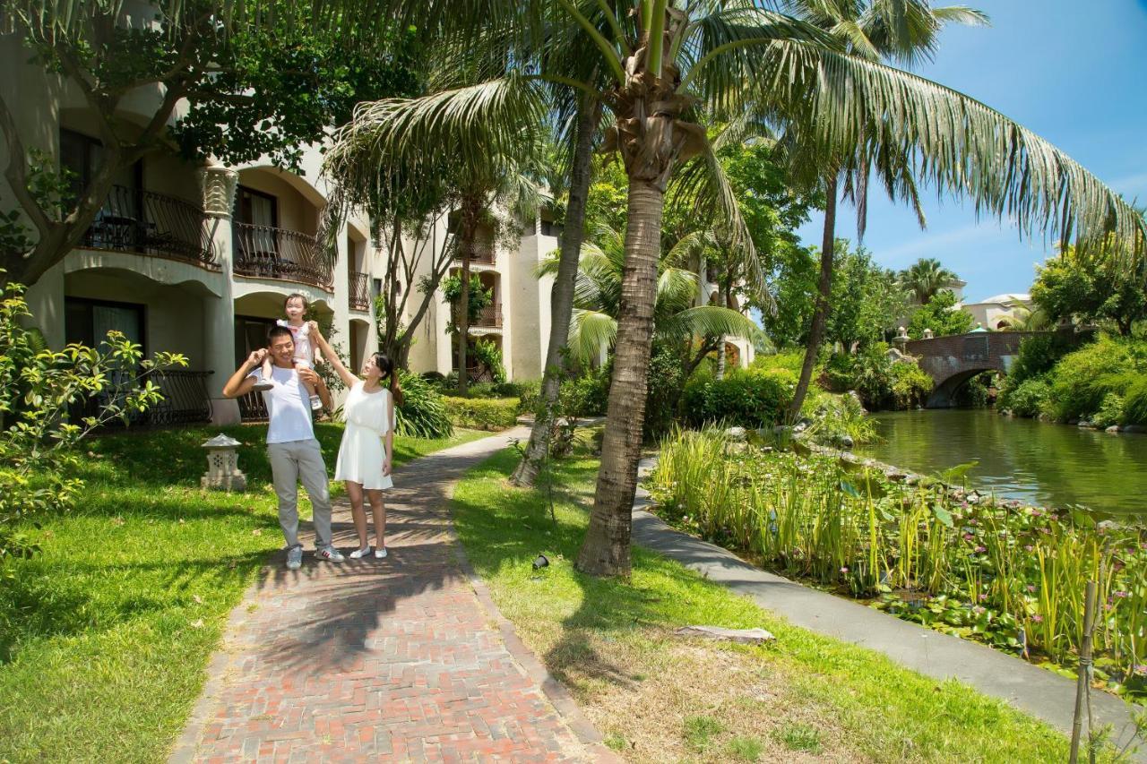 Promisedland Resort & Lagoon Shoufeng Εξωτερικό φωτογραφία The resort's grounds