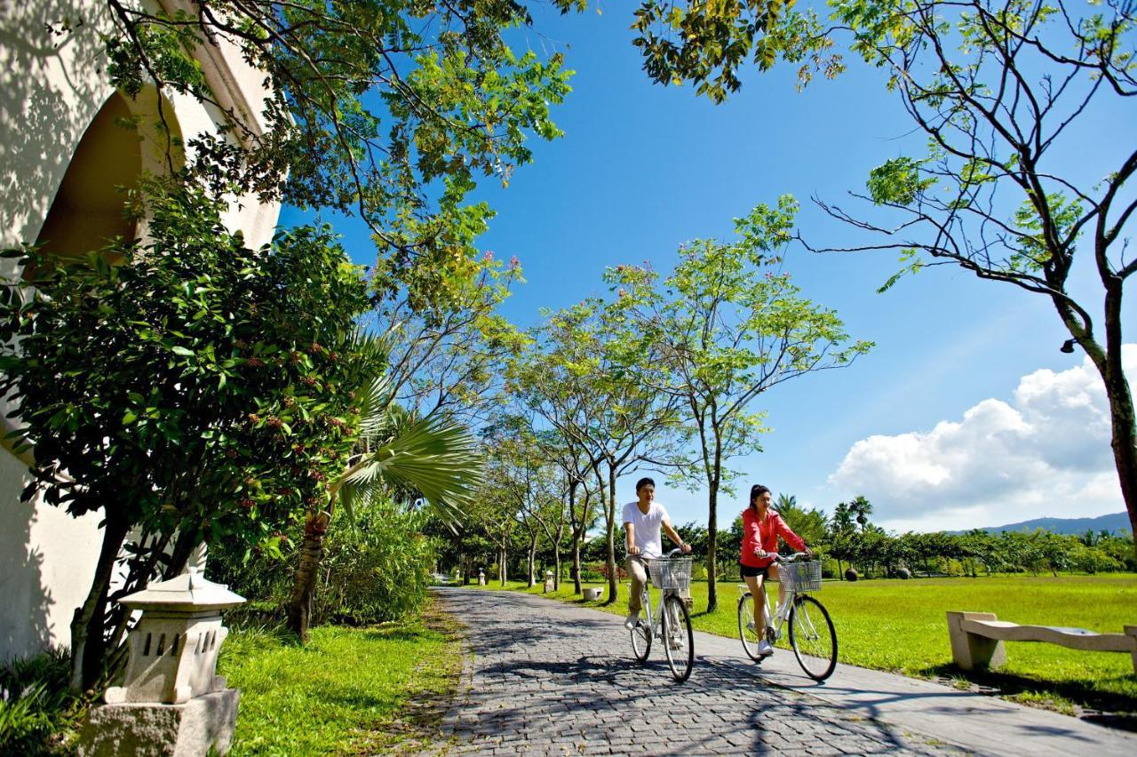 Promisedland Resort & Lagoon Shoufeng Εξωτερικό φωτογραφία Bike path in the park